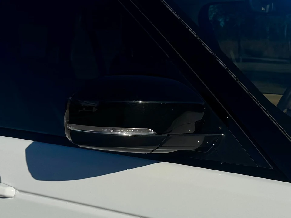 2022 Land Rover Range Rover L460 - Image 10 of 12