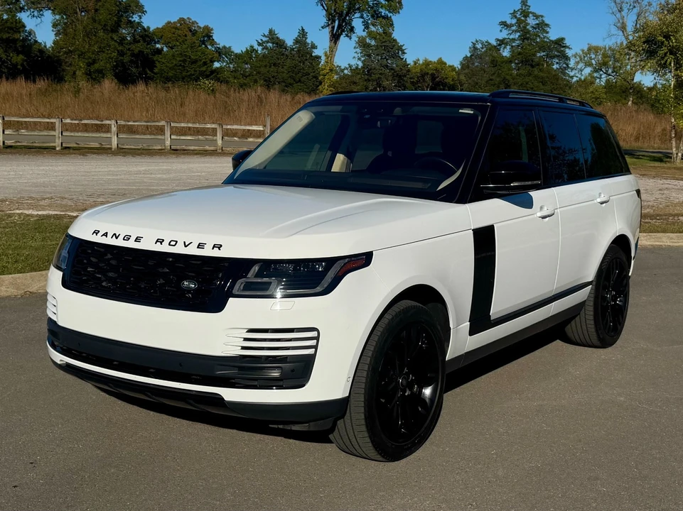2022 Land Rover Range Rover L460 - Image 2 of 12