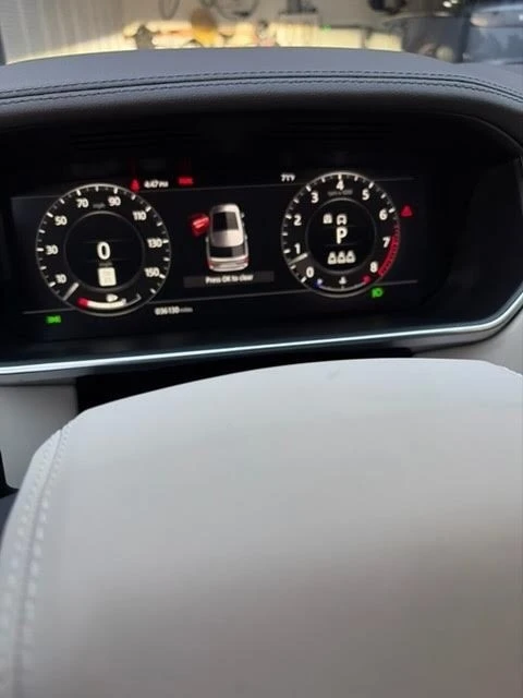 2022 Land Rover Range Rover L460 - Image 6 of 11