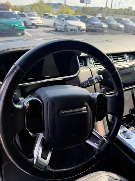 2022 Land Rover Range Rover L460 - Image 6 of 10