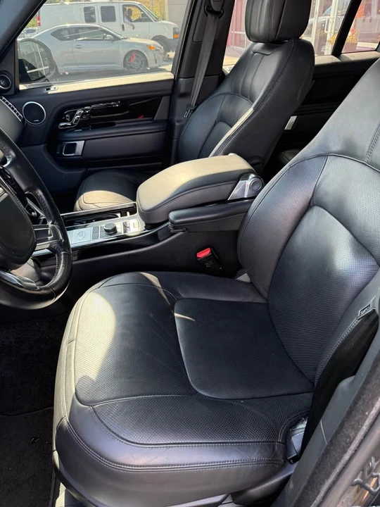 2022 Land Rover Range Rover L460 - Image 8 of 10