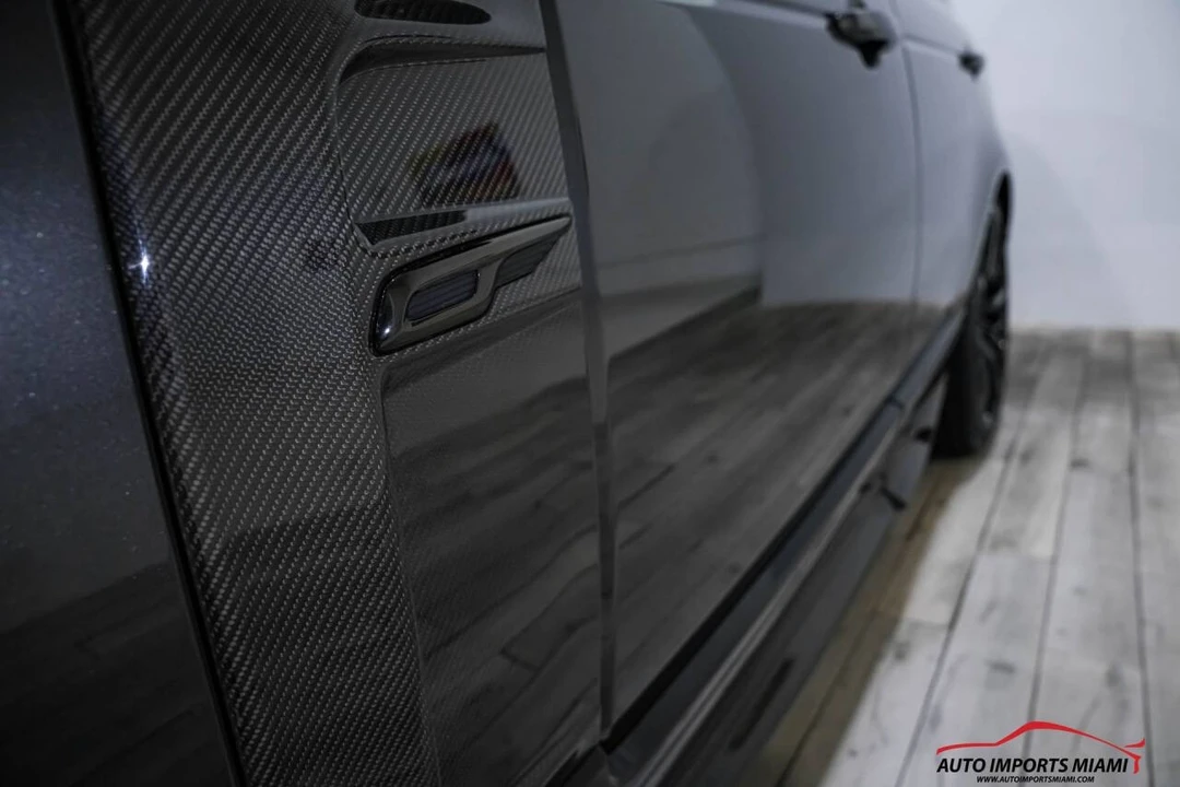 2022 Land Rover Range Rover L460 - Image 11 of 12