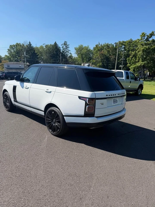 2022 Land Rover Range Rover L460 - Image 4 of 16