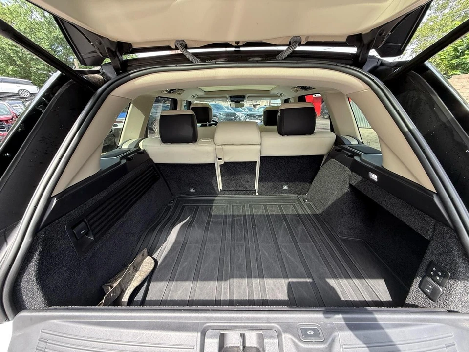 2022 Land Rover Range Rover L460 - Image 24 of 31