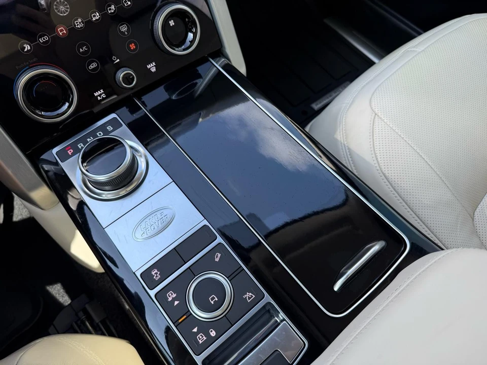 2022 Land Rover Range Rover L460 - Image 29 of 31