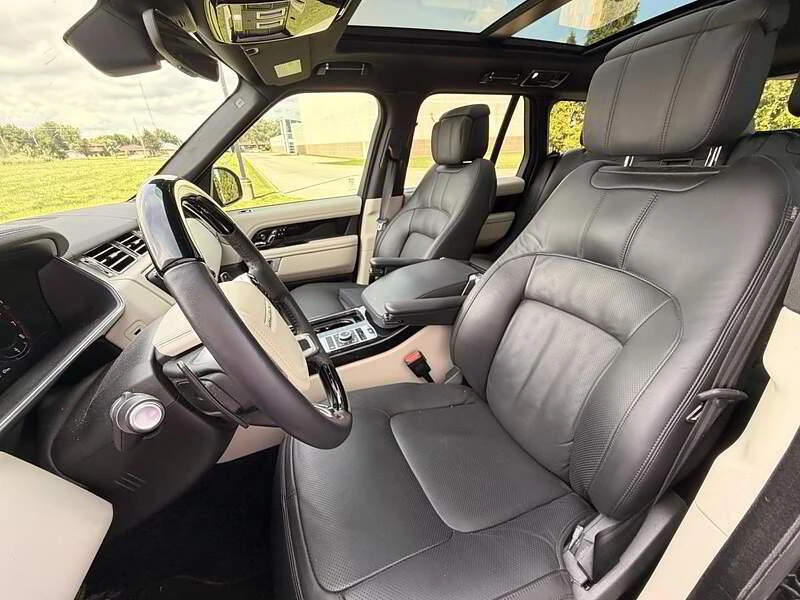 2022 Land Rover Range Rover L460 - Image 10 of 16