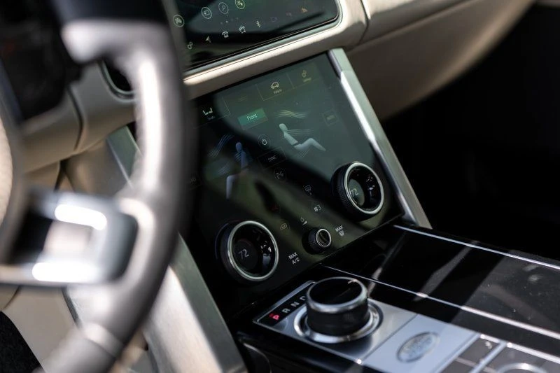 2022 Land Rover Range Rover L460 - Image 17 of 21