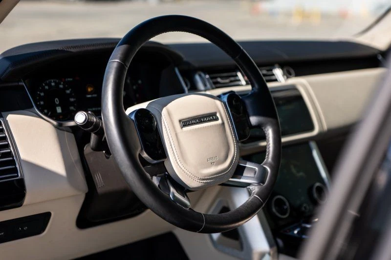 2022 Land Rover Range Rover L460 - Image 15 of 21