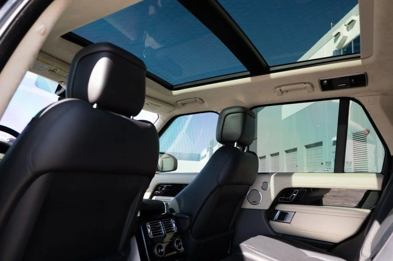 2022 Land Rover - Image 23 of 26