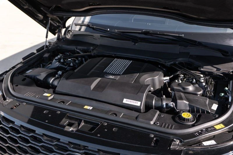 2022 Land Rover - Image 25 of 26