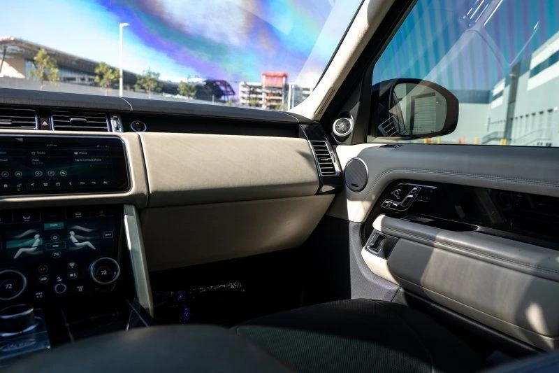 2022 Land Rover - Image 22 of 26