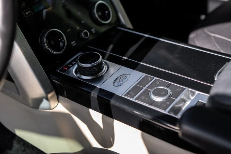 2022 Land Rover Range Rover L460 - Image 16 of 21