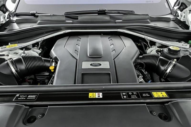 2022 Land Rover Range Rover L460 - Image 12 of 31