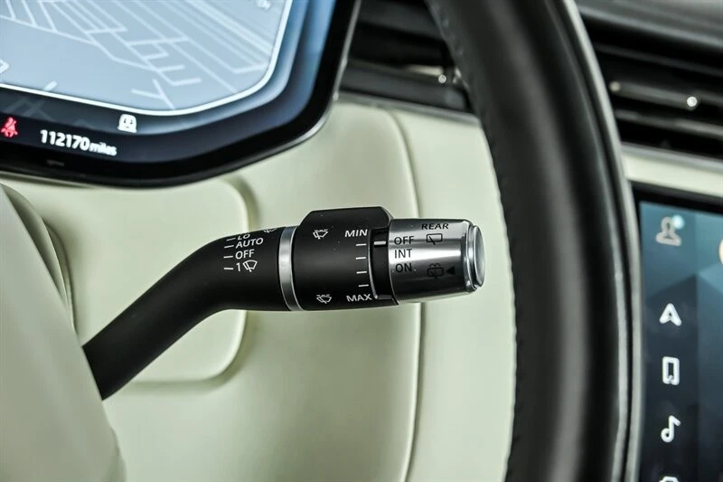 2022 Land Rover Range Rover L460 - Image 24 of 30
