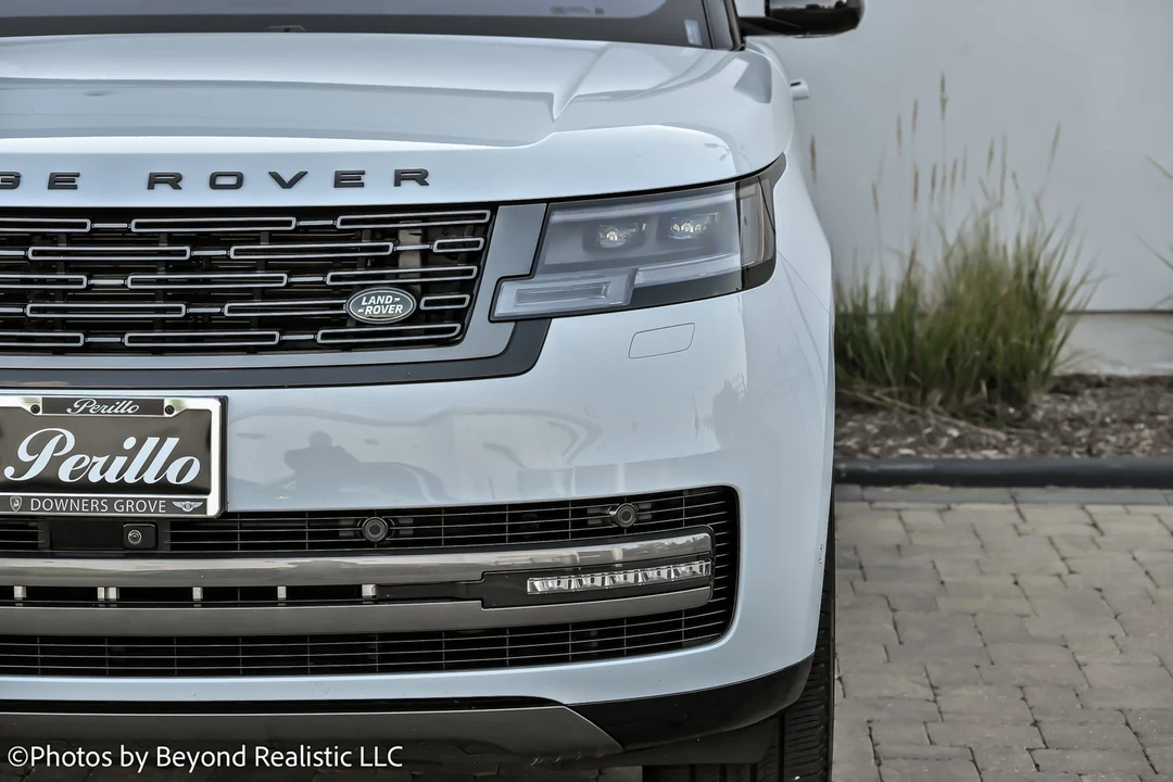 2022 Land Rover Range Rover L460 - Image 10 of 12