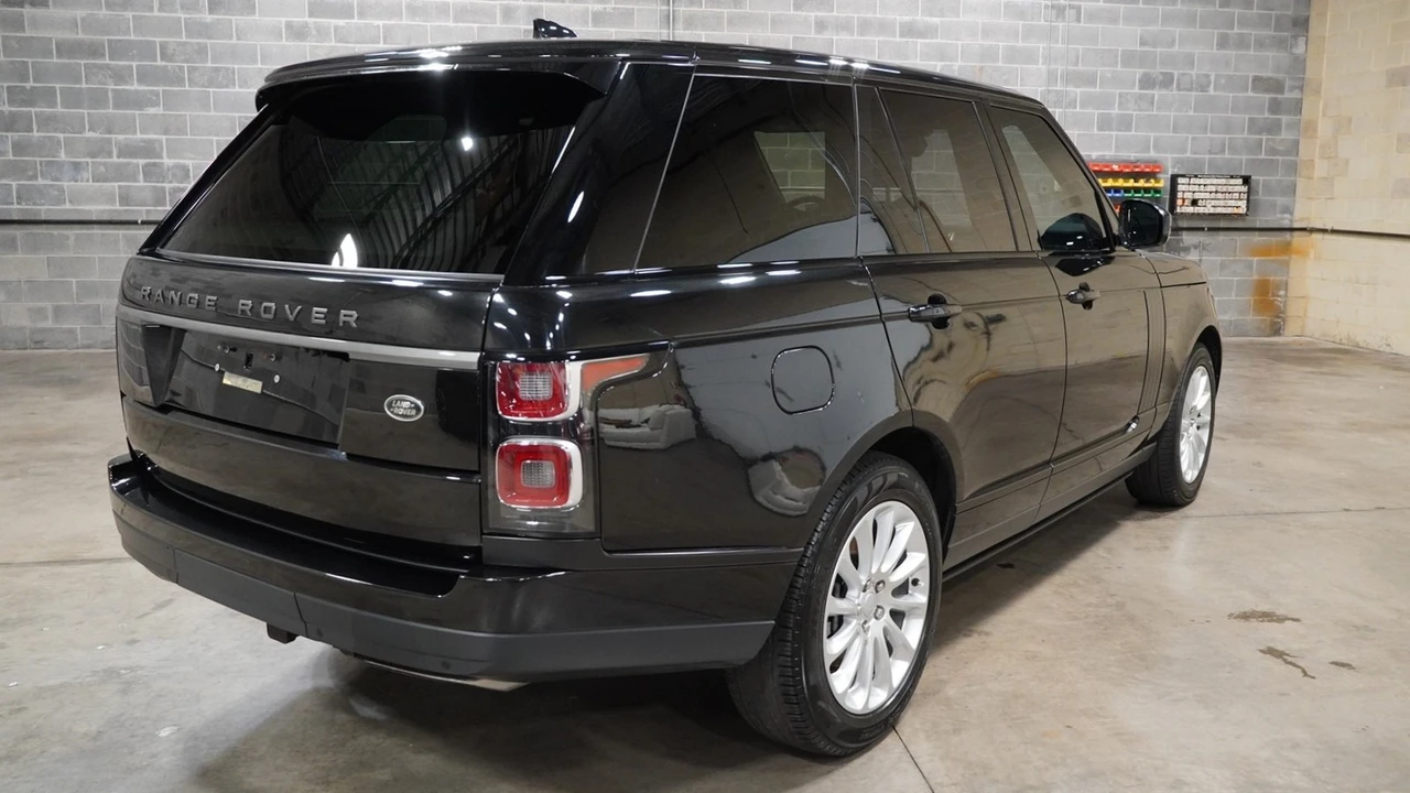 2022 Land Rover Range Rover L460 - Image 5 of 21