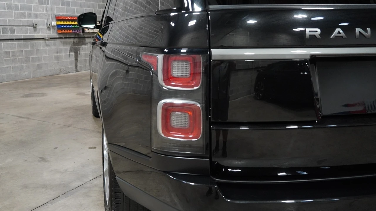 2022 Land Rover Range Rover L460 - Image 9 of 21