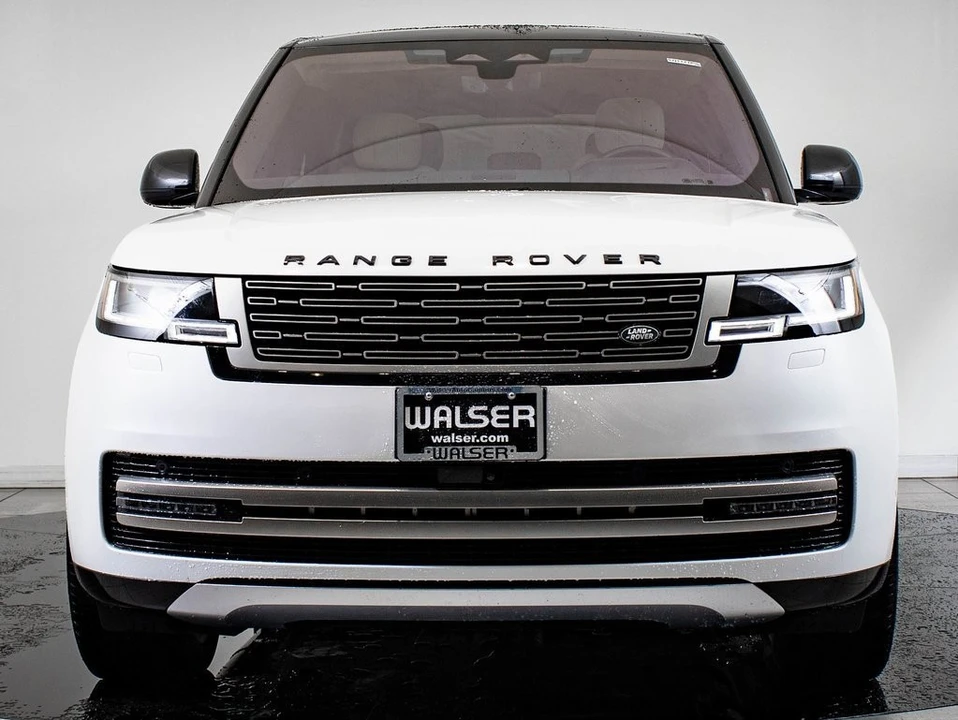 2022 Land Rover Range Rover L460 - Image 2 of 21