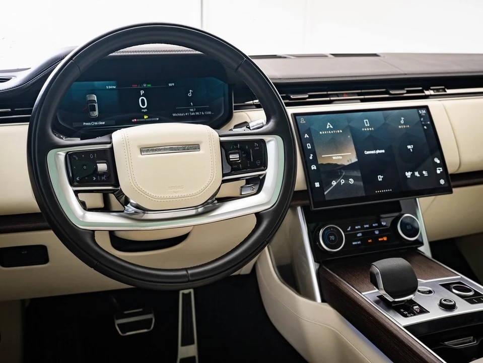 2022 Land Rover Range Rover L460 - Image 4 of 21