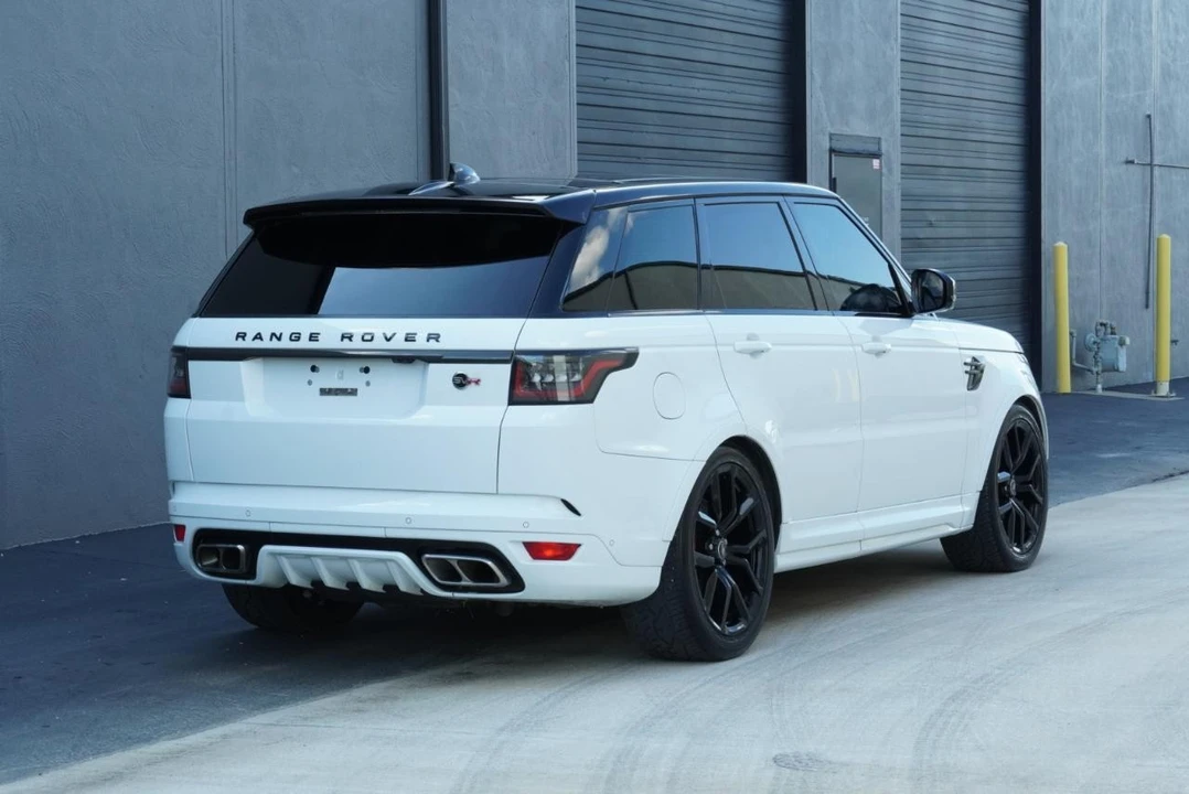 2022 Land Rover Range Rover Sport SVR L494 - Image 7 of 31