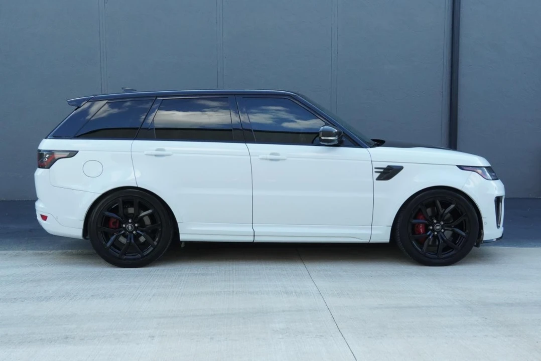 2022 Land Rover Range Rover Sport SVR L494 - Image 5 of 31