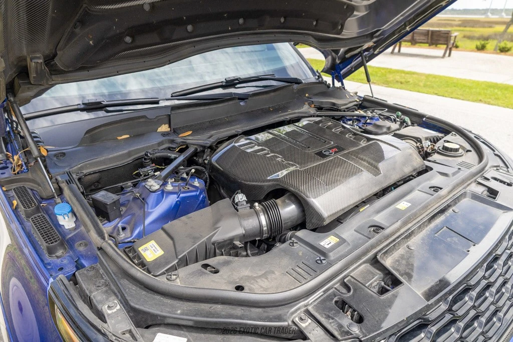 2022 Land Rover Range Rover Sport SVR L494 - Image 17 of 24