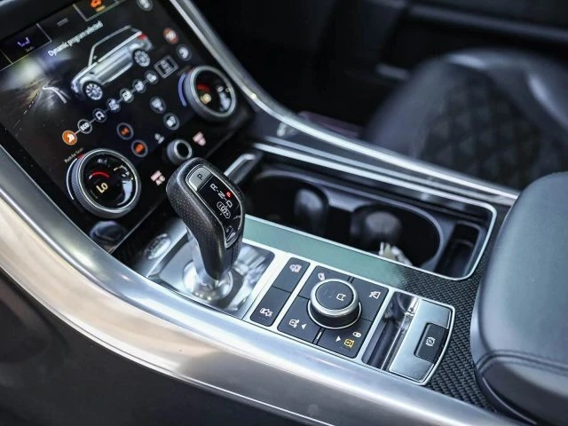 2022 Land Rover Range Rover Sport SVR L494 - Image 27 of 31