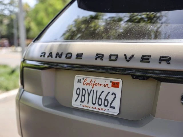 2022 Land Rover Range Rover Sport SVR L494 - Image 15 of 31