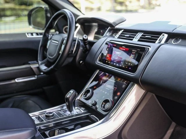 2022 Land Rover Range Rover Sport SVR L494 - Image 25 of 31