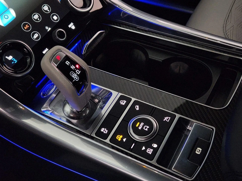 2022 Land Rover Range Rover Sport SVR L494 - Image 17 of 21