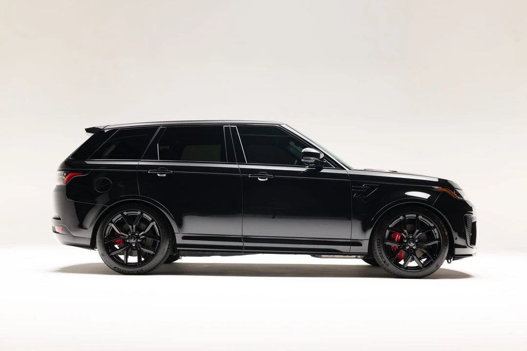 2022 Land Rover Range Rover Sport SVR L494 - Image 18 of 31