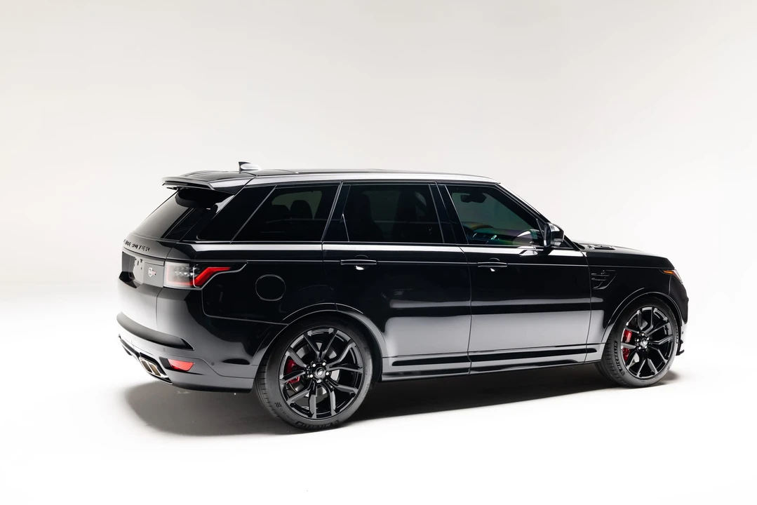 2022 Land Rover Range Rover Sport SVR L494 - Image 19 of 31