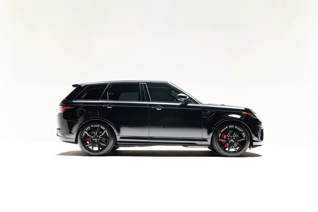 2022 Land Rover Range Rover Sport SVR L494 - Image 17 of 31