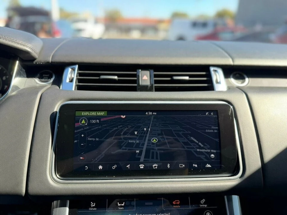 2022 Land Rover - Image 14 of 30