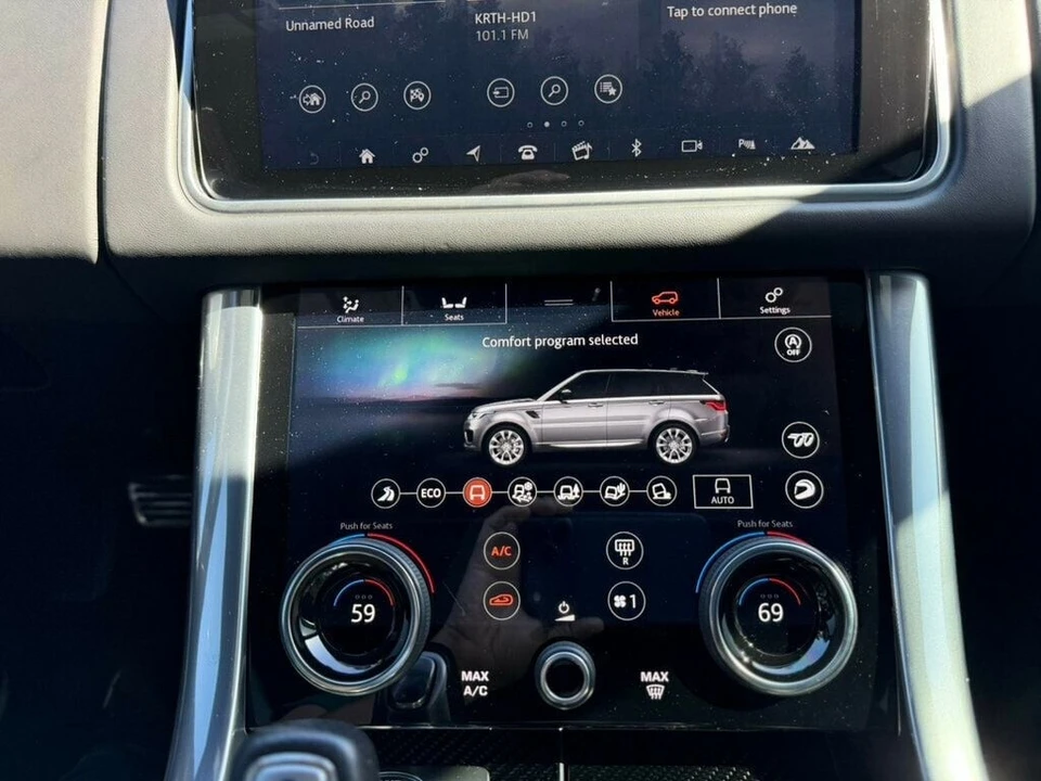 2022 Land Rover - Image 16 of 30