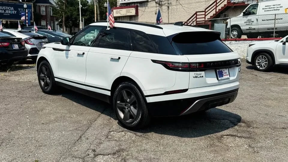 2022 Land Rover Range Rover Velar - Image 4 of 8