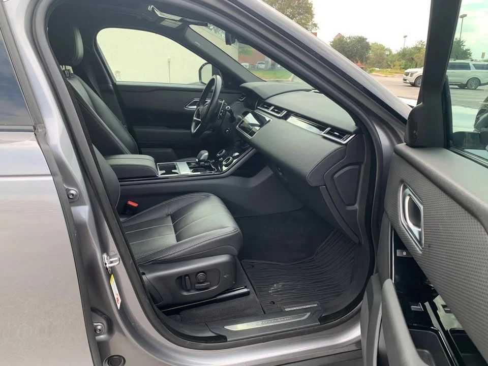 2022 Land Rover Range Rover Velar - Image 11 of 20