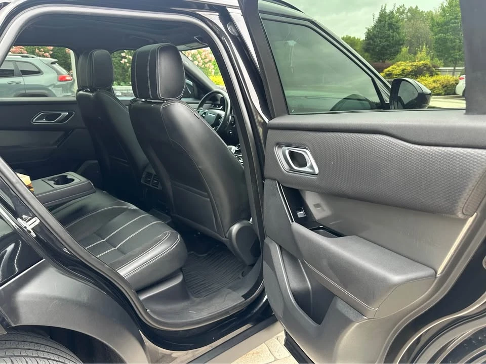 2022 Land Rover Range Rover Velar - Image 4 of 20