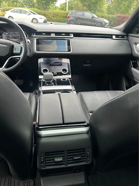 2022 Land Rover Range Rover Velar - Image 11 of 20