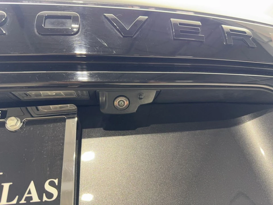 2022 Land Rover Range Rover Velar - Image 21 of 21