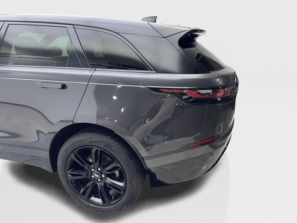 2022 Land Rover Range Rover Velar - Image 17 of 21