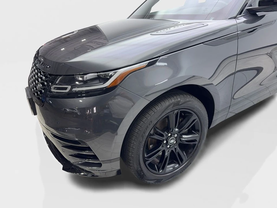 2022 Land Rover Range Rover Velar - Image 18 of 21