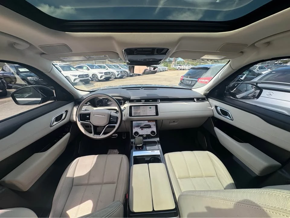 2022 Land Rover Range Rover Velar - Image 3 of 18