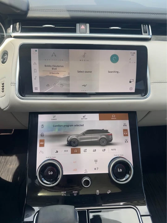2022 Land Rover Range Rover Velar - Image 10 of 18