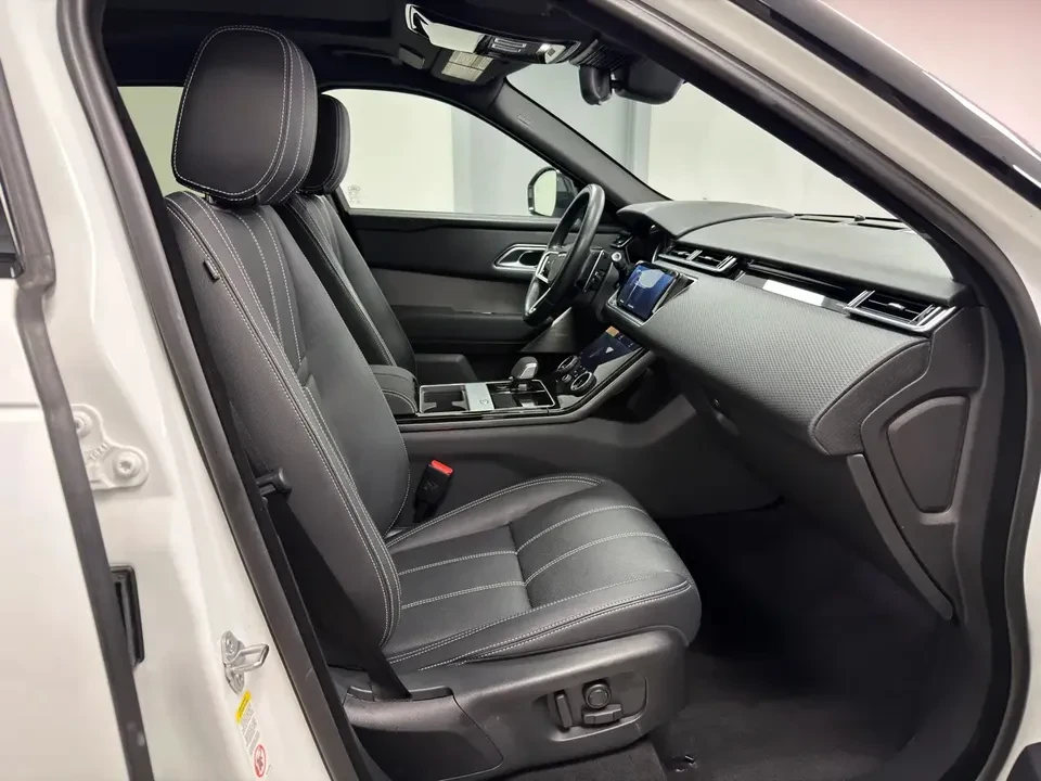 2022 Land Rover Range Rover Velar - Image 9 of 20