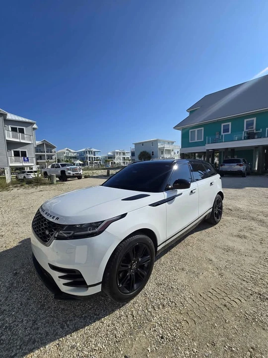 2022 Land Rover Range Rover Velar - Image 2 of 7