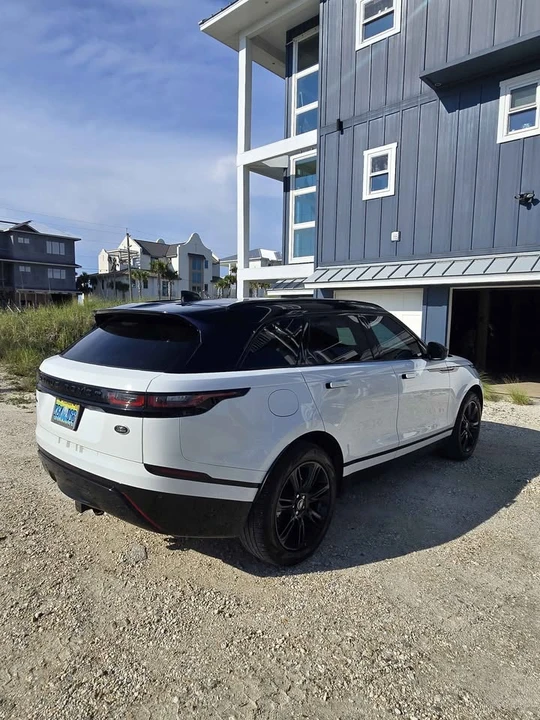 2022 Land Rover Range Rover Velar - Image 3 of 7