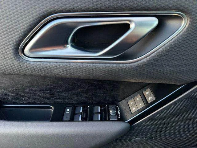 2022 Land Rover Range Rover Velar - Image 16 of 20