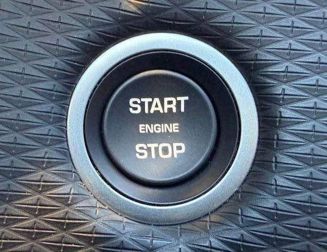 2022 Land Rover Range Rover Velar - Image 10 of 20