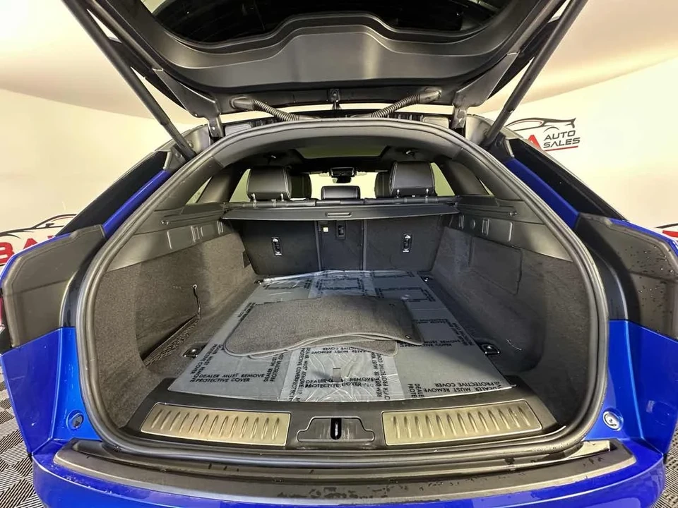 2022 Land Rover Range Rover Velar - Image 21 of 21